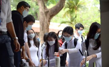 Dạy – học mùa COVID-19: kịch bản nào?
