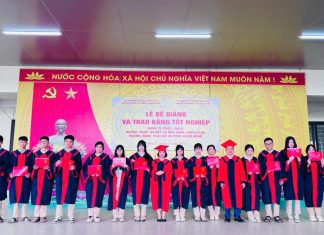 Lễ bế giảng và trao bằng tốt nghiệp hệ trung cấp chính quy khoá 23.